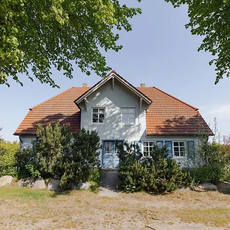 Glueck Schmiede * Wustrow (Fischland)